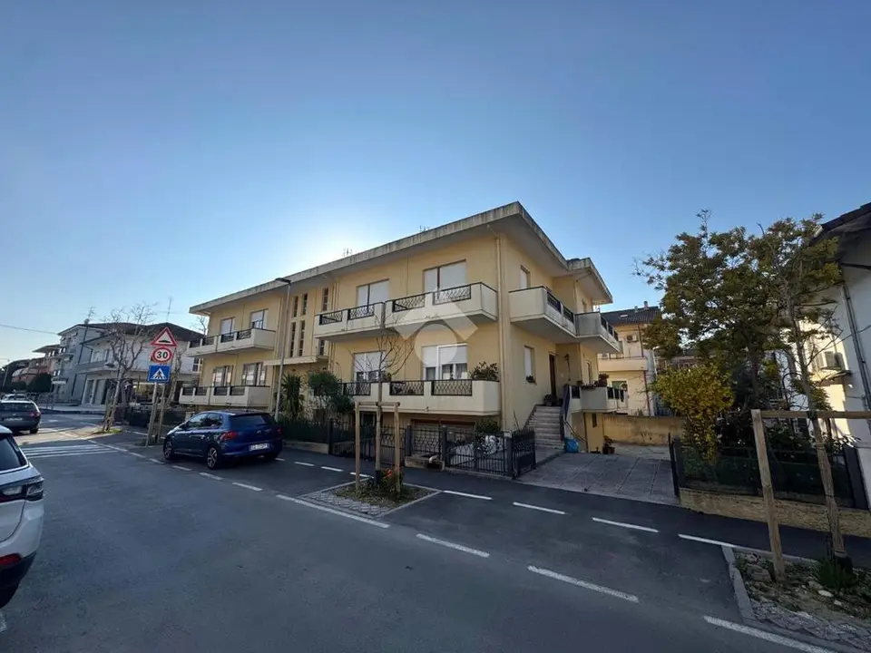 Quadrilocale in vendita a Cattolica