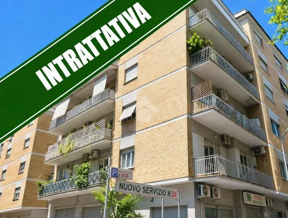 Trilocale in vendita a Roma