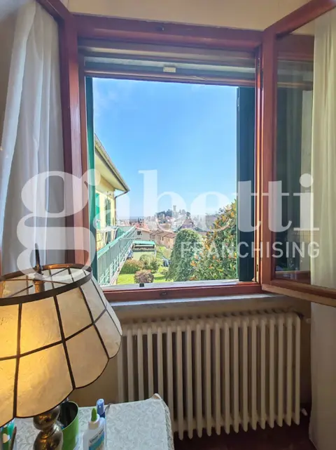 Appartamento in via delle vigne, Vicopisano (PI)