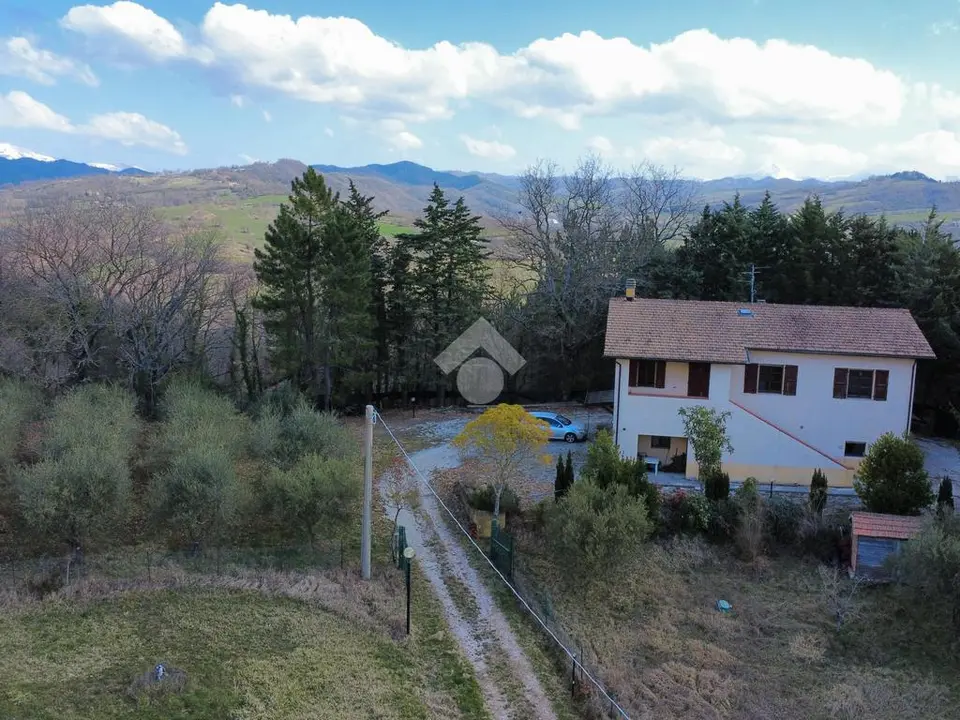 Casa indipendente in vendita a Gubbio