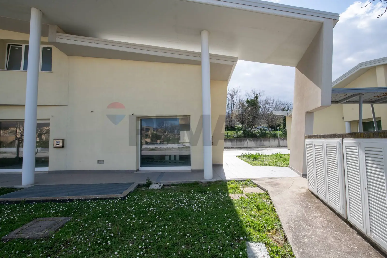Locale Commerciale in Vendita a Senigallia
