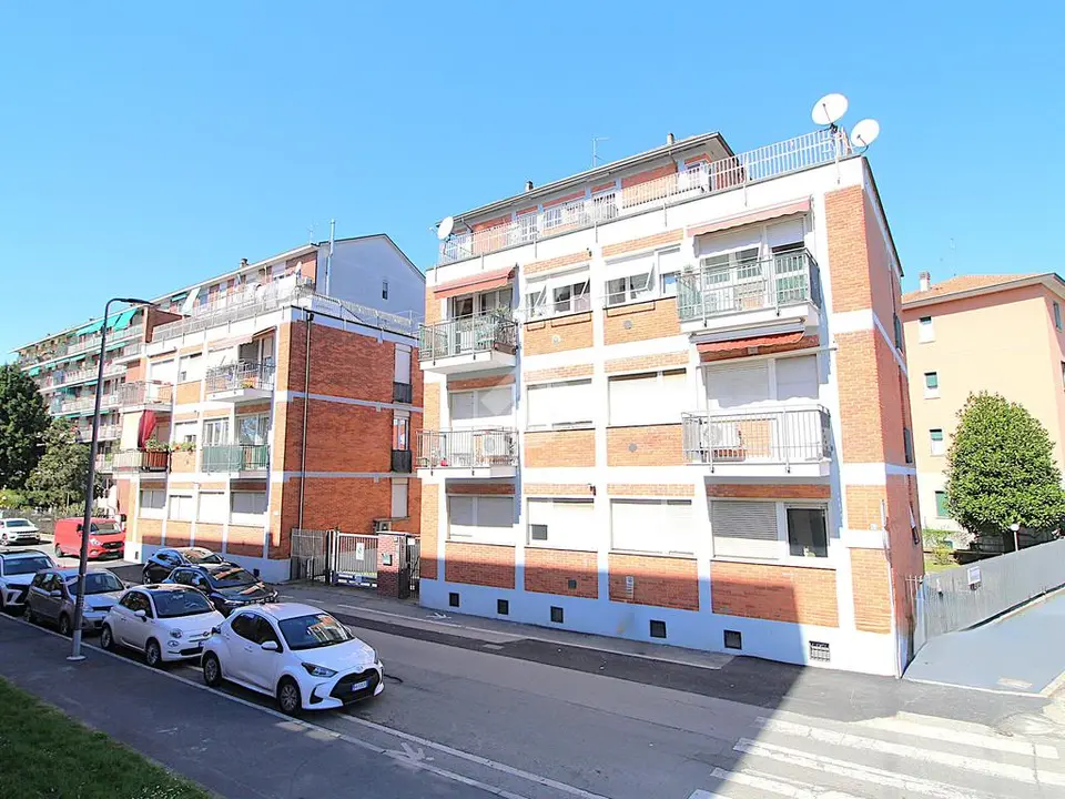 Trilocale in affitto a Milano