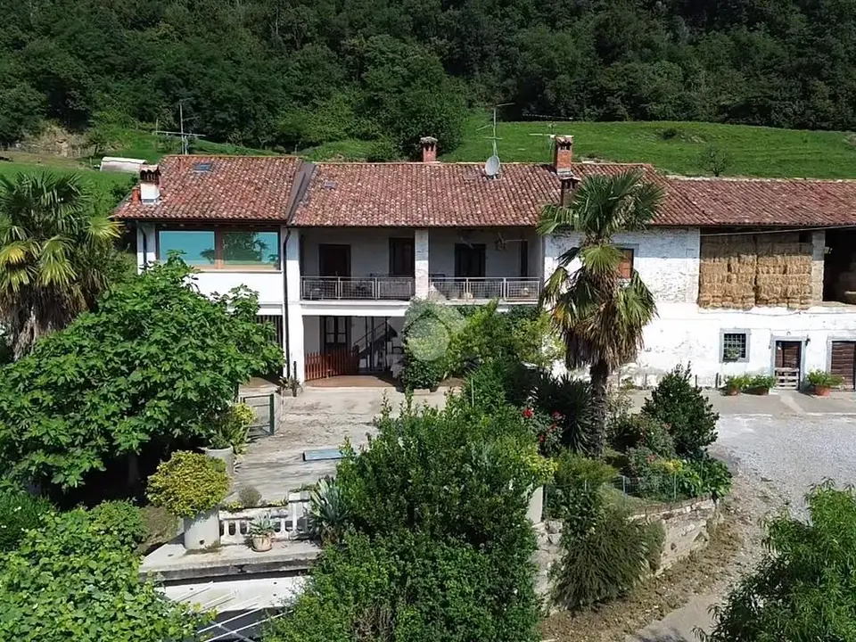Rustico in vendita a Castelli Calepio