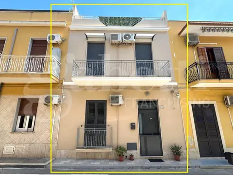 Casa Indipendente in VIA SEMPIONE 193, Avola (SR)