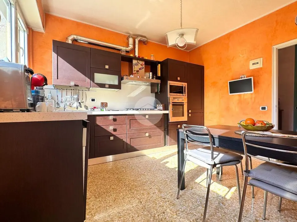 Quadrilocale in vendita a Firenze