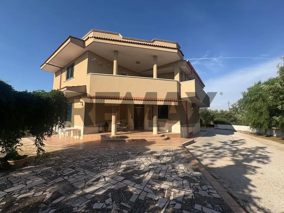 Villetta bifamiliare in Vendita a San Vito dei Normanni