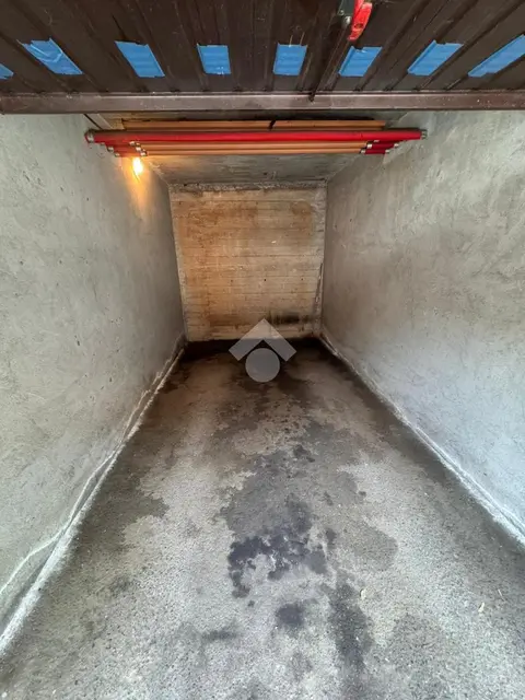 Box / posti auto in affitto a Torino