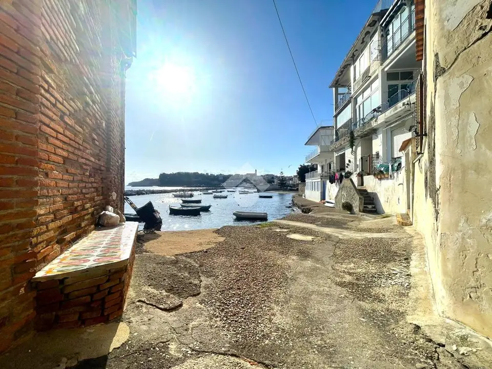 Quadrilocale in affitto a Bacoli