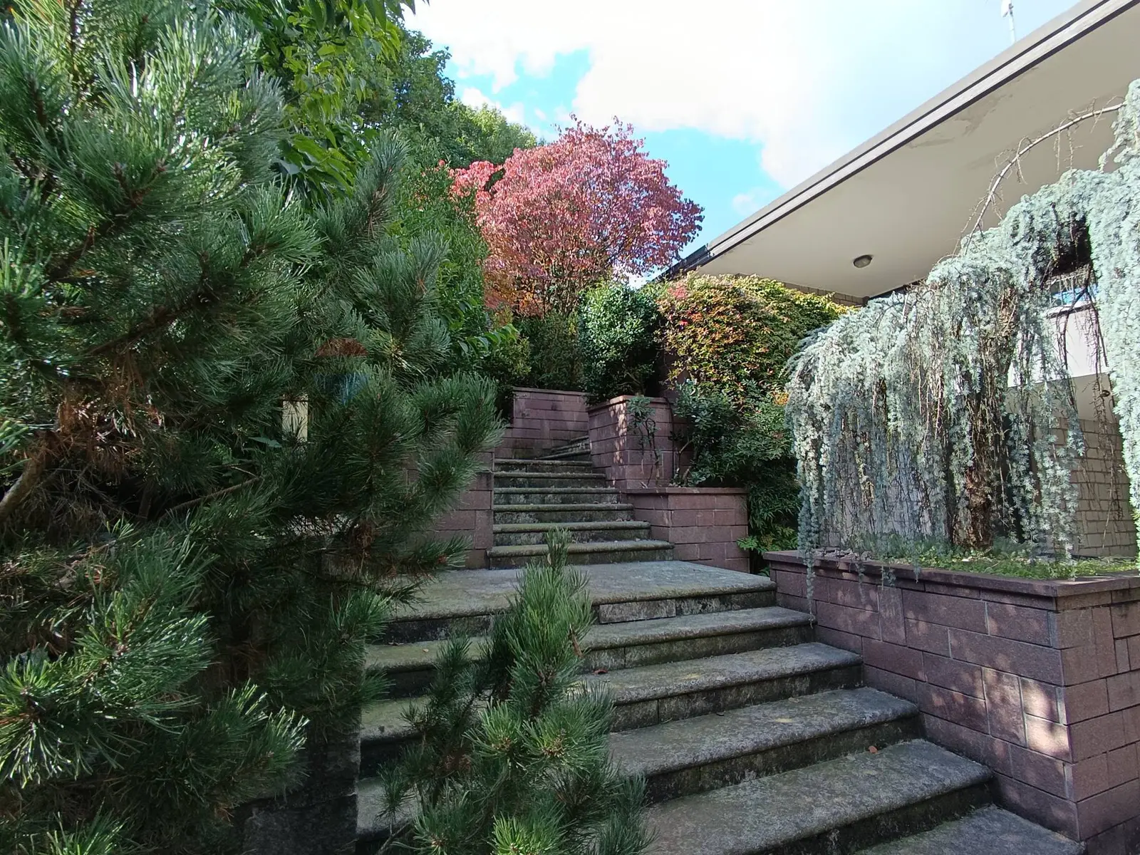Villa singola in Vendita a Uggiate con Ronago