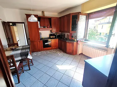 Appartamento in Via Roma 11, Tavernerio (CO)