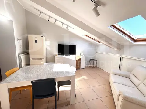 Appartamento in corso garibaldi , Napoli (NA)