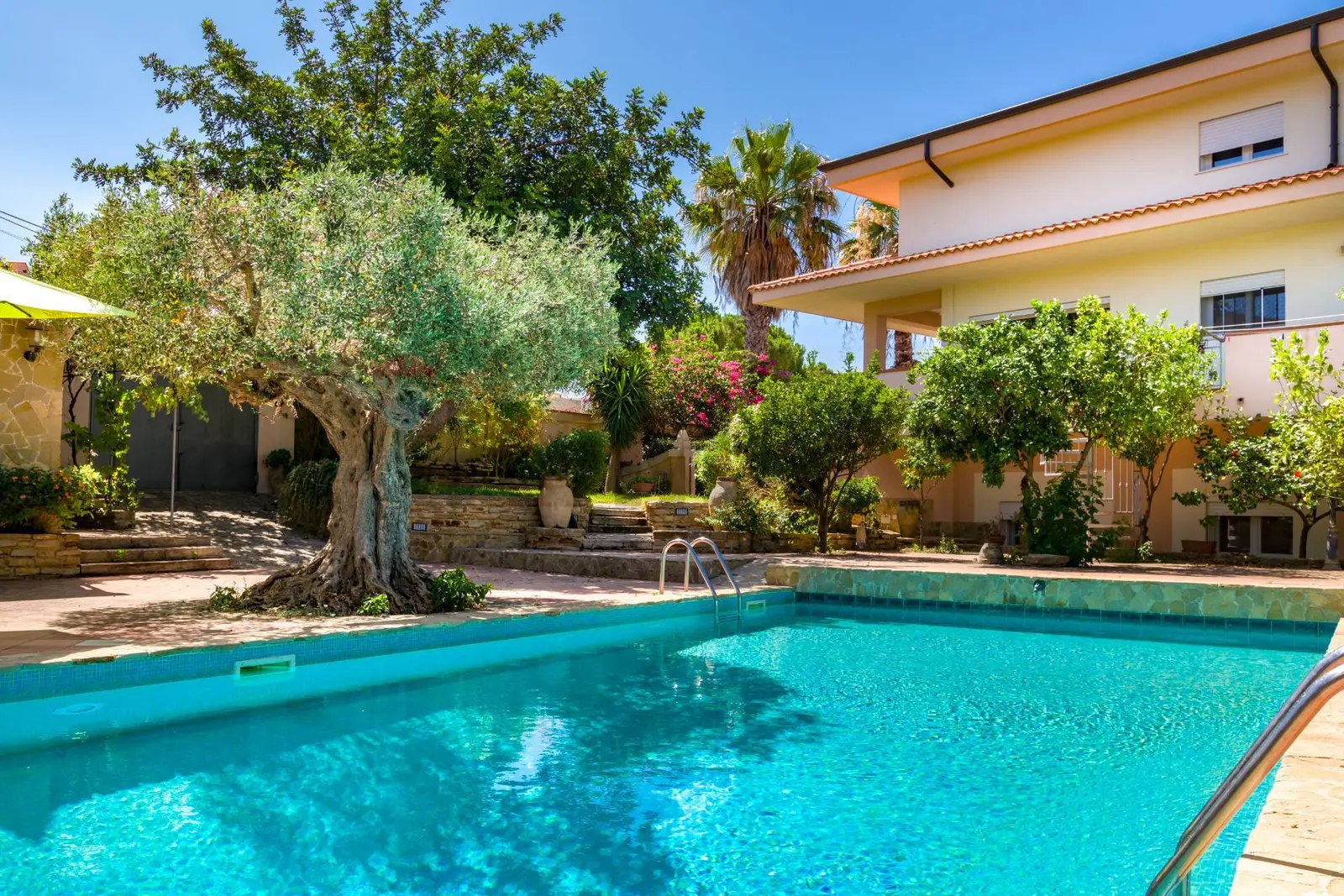 Villa singola in Vendita a Castelvetrano