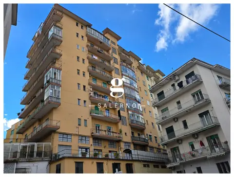 Appartamento in via San Giovanni Bosco , Salerno (SA)