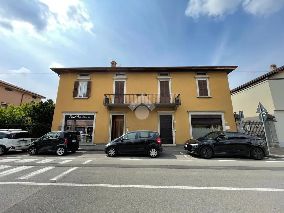 Trilocale in vendita a Almè