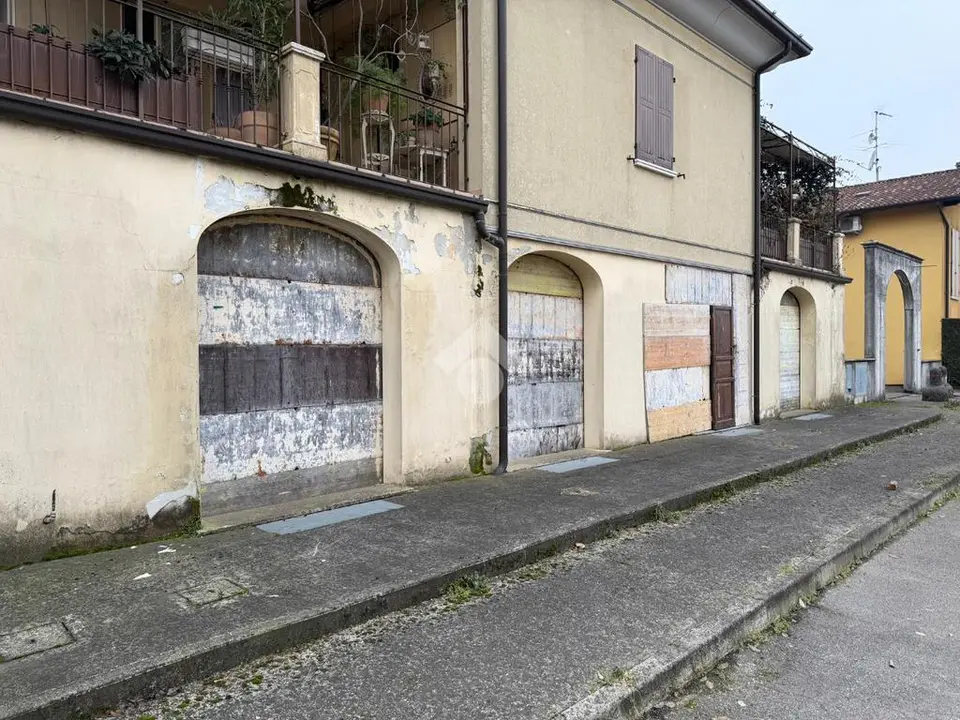 Rustico in vendita a Leno