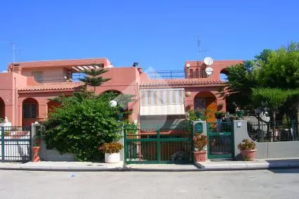 Porzione di bifamiliare in vendita a Bari