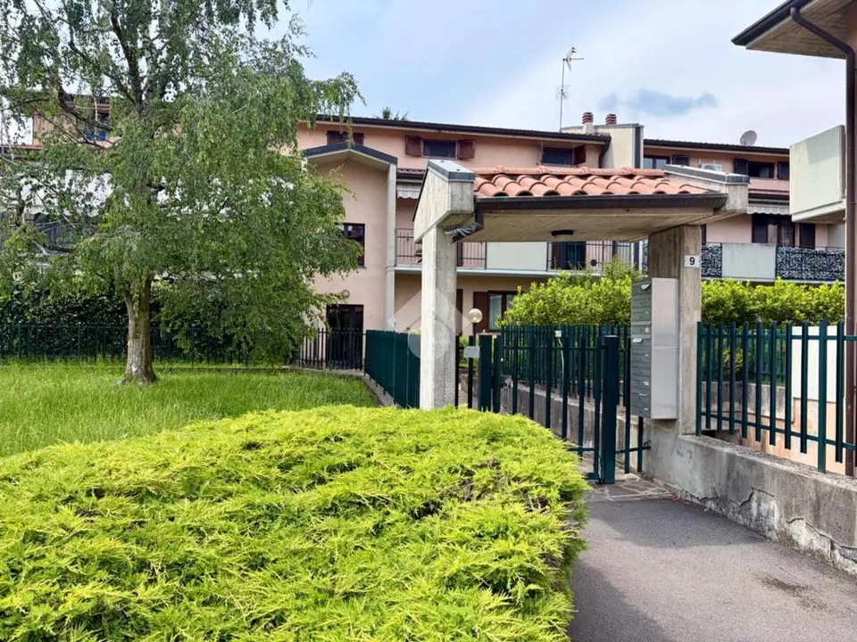 Quadrilocale in vendita a Villa D'Adda