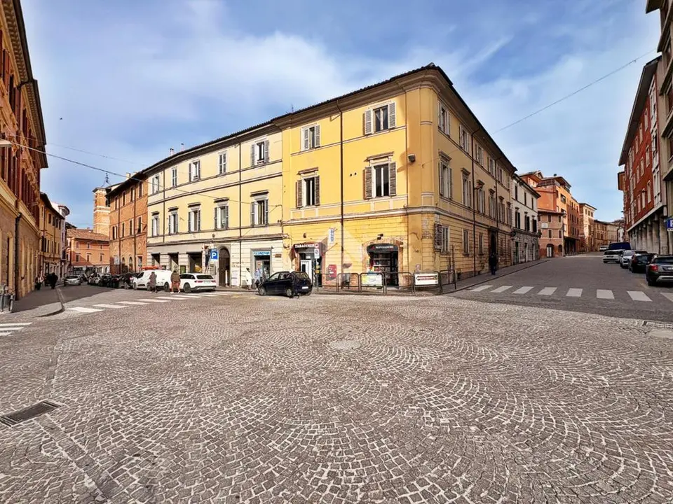 Multilocale in vendita a Fabriano
