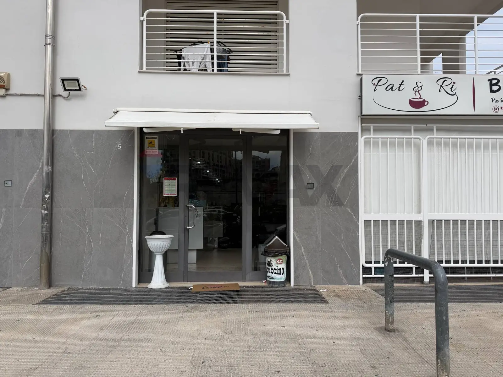 Locale Commerciale in Vendita a Bari