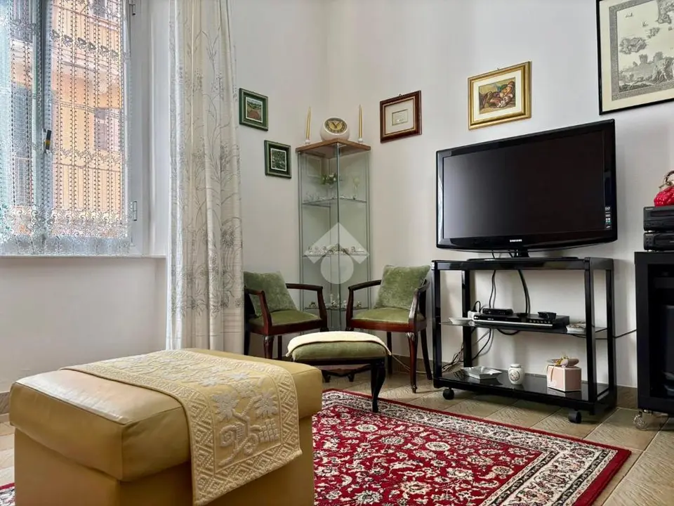 Quadrilocale in vendita a Genova