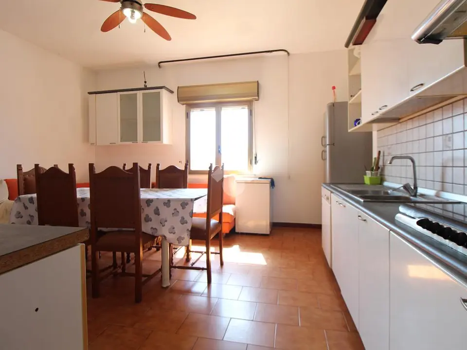 Quadrilocale in vendita a Villa San Giovanni