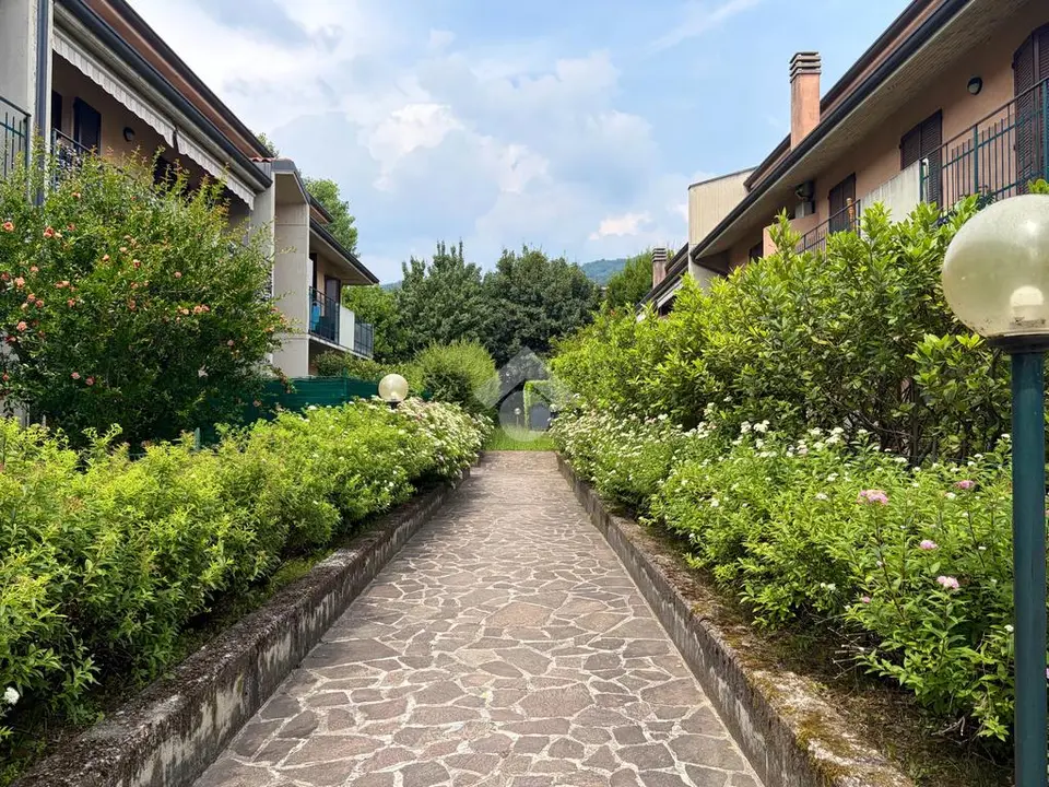 Quadrilocale in vendita a Villa D'Adda