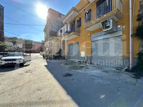 Laboratorio in VIA CHIVOLI  16, Nocera Inferiore (SA)