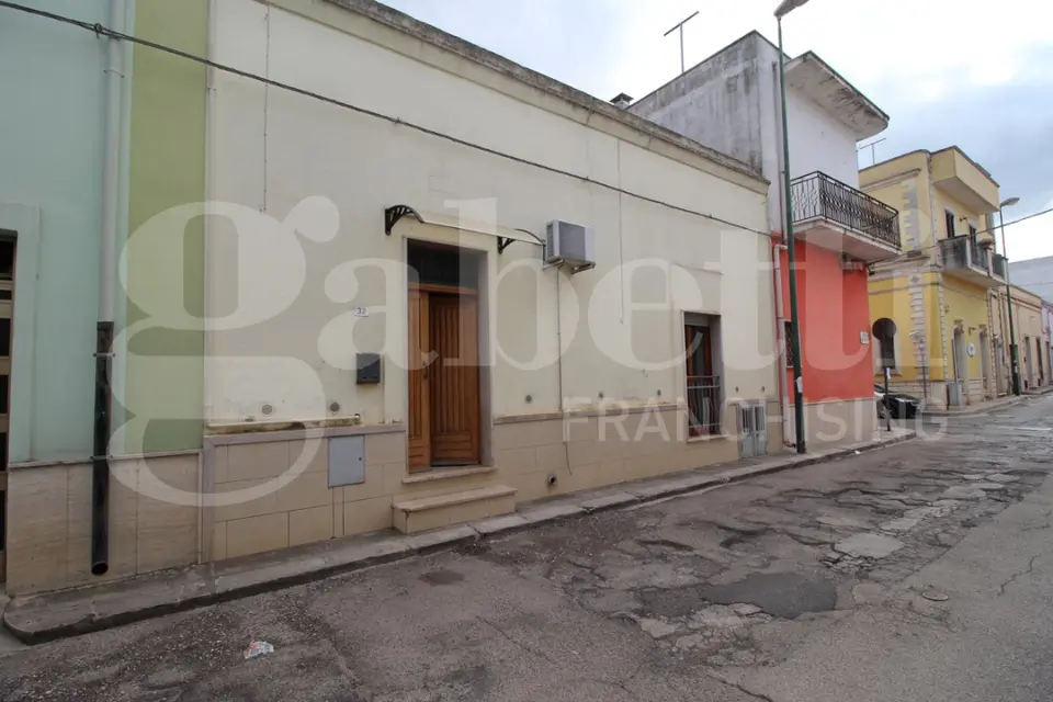 Casa Indipendente in Via Bevagna 32, Manduria (TA)