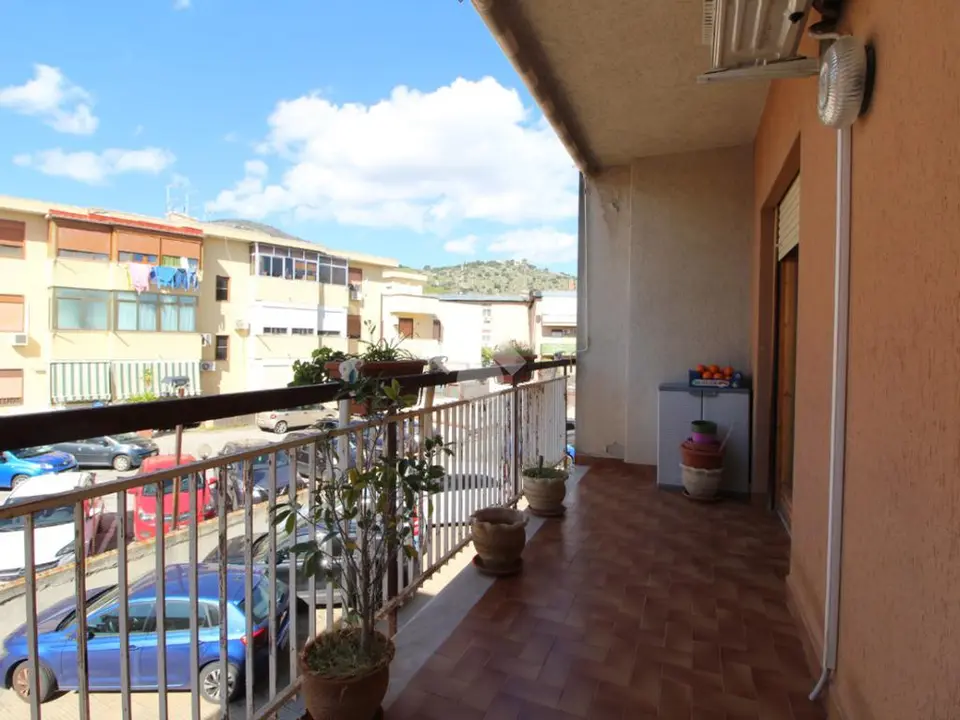 Quadrilocale in vendita a Palermo