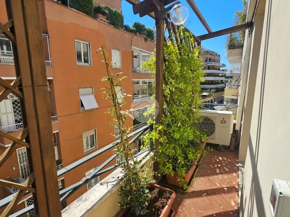 Trilocale in affitto a Roma
