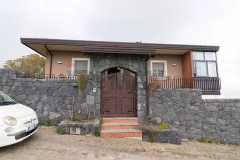 Villa o villino in Vendita a Belpasso
