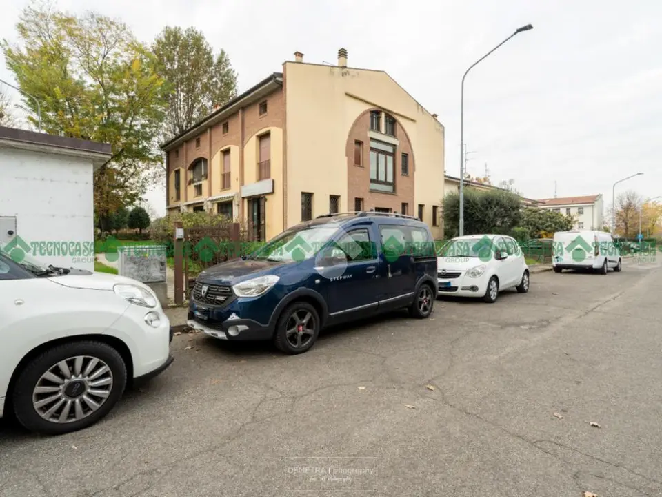 5 locali in vendita a Valsamoggia