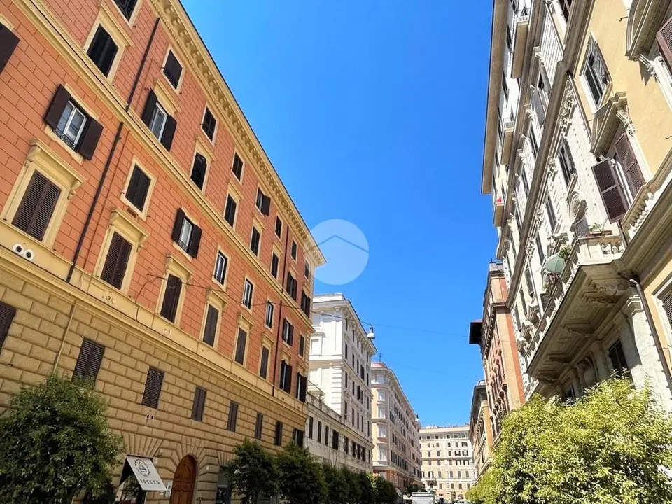 Quadrilocale in vendita a Roma