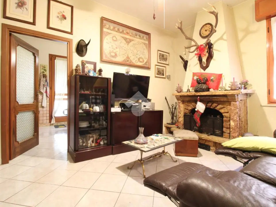 Casa indipendente in vendita a Sassuolo