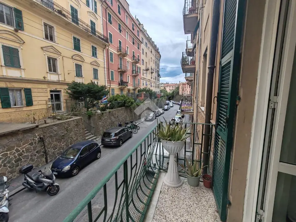 6 locali in vendita a Genova
