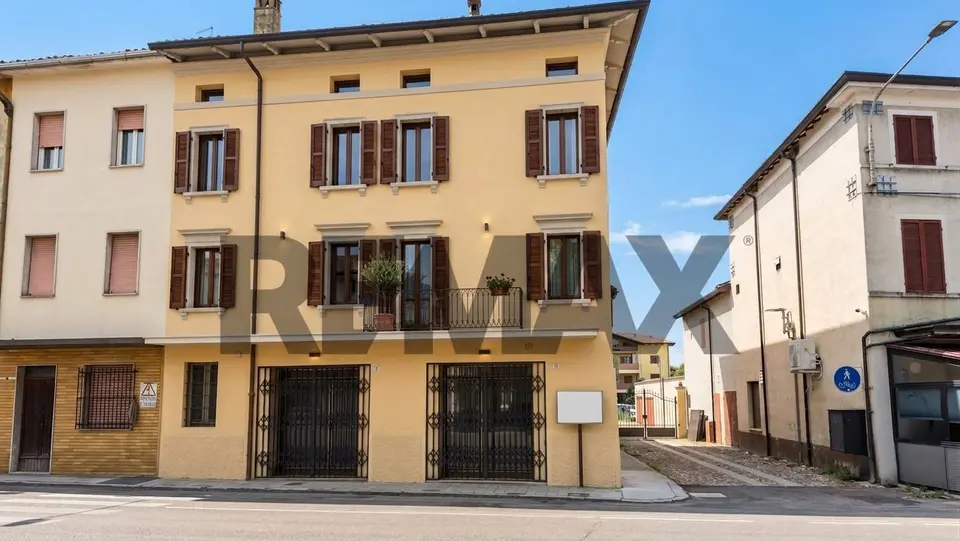 Casa Semindipendente in Vendita a Gattatico