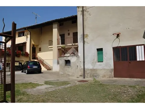 Rustico in vendita a Capriolo