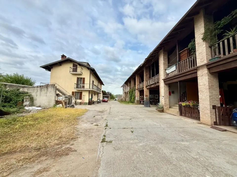 Rustico in vendita a Scanzorosciate