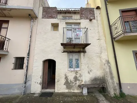 Casa Indipendente in VIA CAPPUCCINI 3, Castroreale (ME)