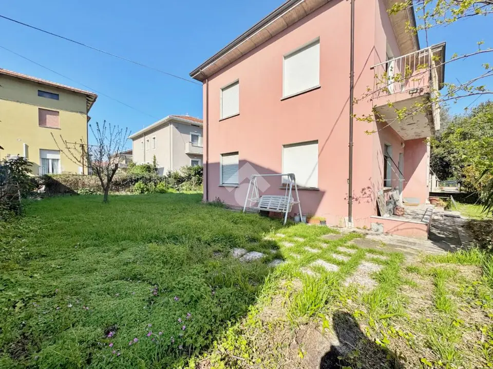 Casa indipendente in vendita a Morciano Di Romagna