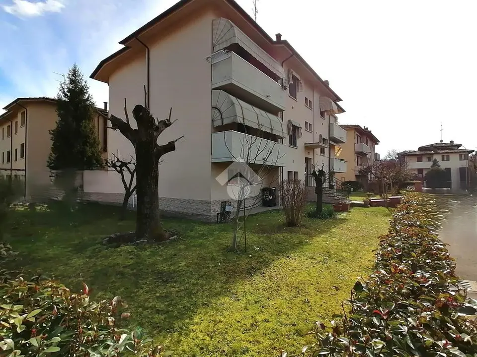 Quadrilocale in vendita a Valsamoggia