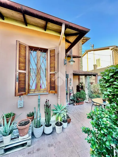 Casa indipendente in vendita a Spoleto