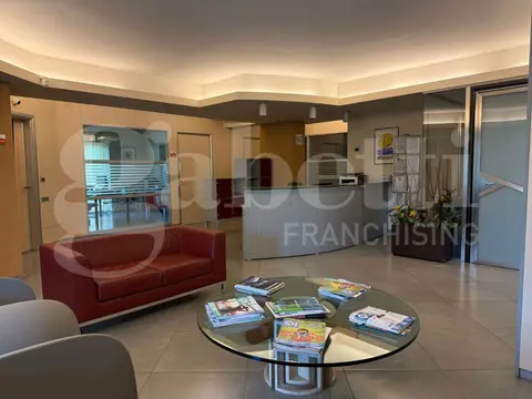 Ufficio in VIA TOGLIATTI P., Castel San Giorgio (SA) 500 m², 10 locali, 4 bagni