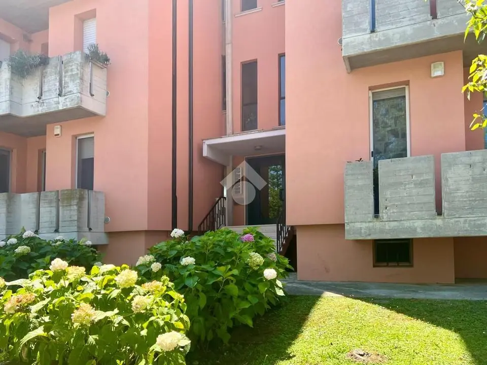 Quadrilocale in vendita a Sirmione