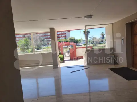 Appartamento in Via Cecoslovacchia  4, Brindisi (BR)