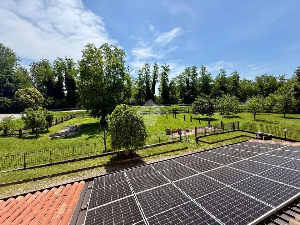 Porzione di bifamiliare in vendita a Padova