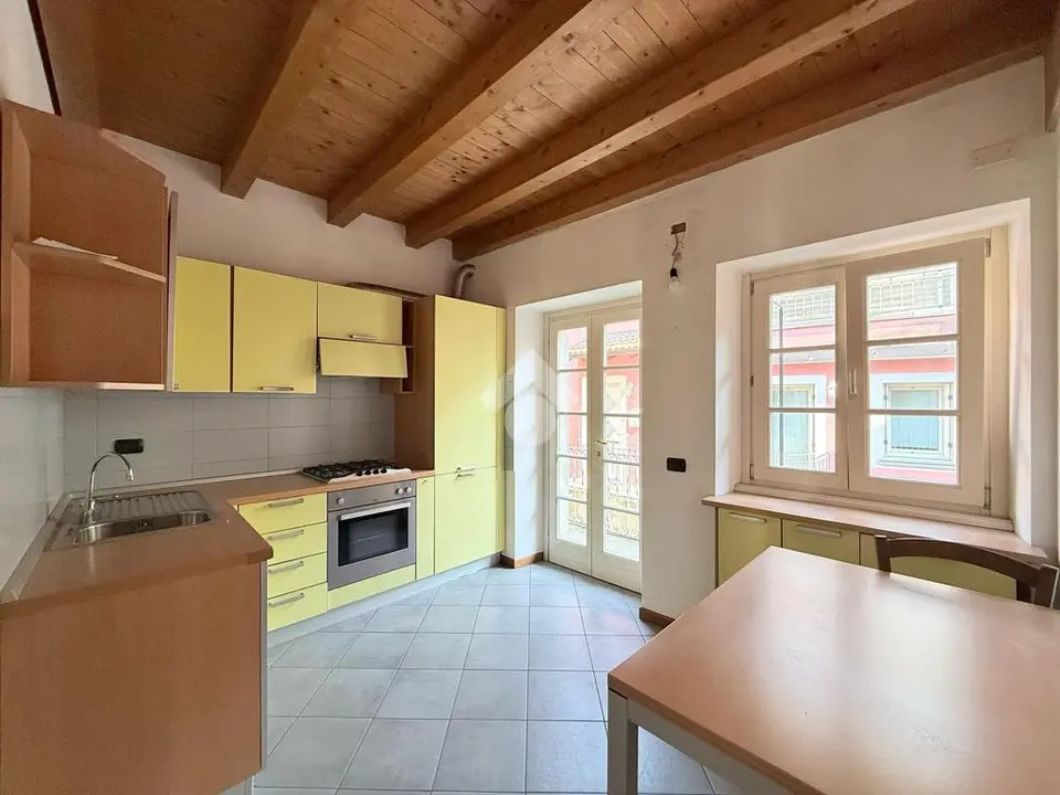 Casa indipendente in vendita a Iseo