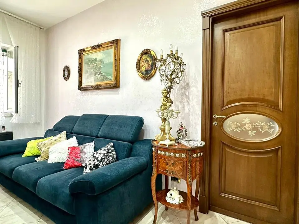 Trilocale in vendita a Napoli