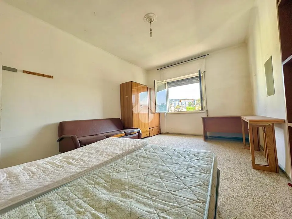 5 locali in vendita a Napoli