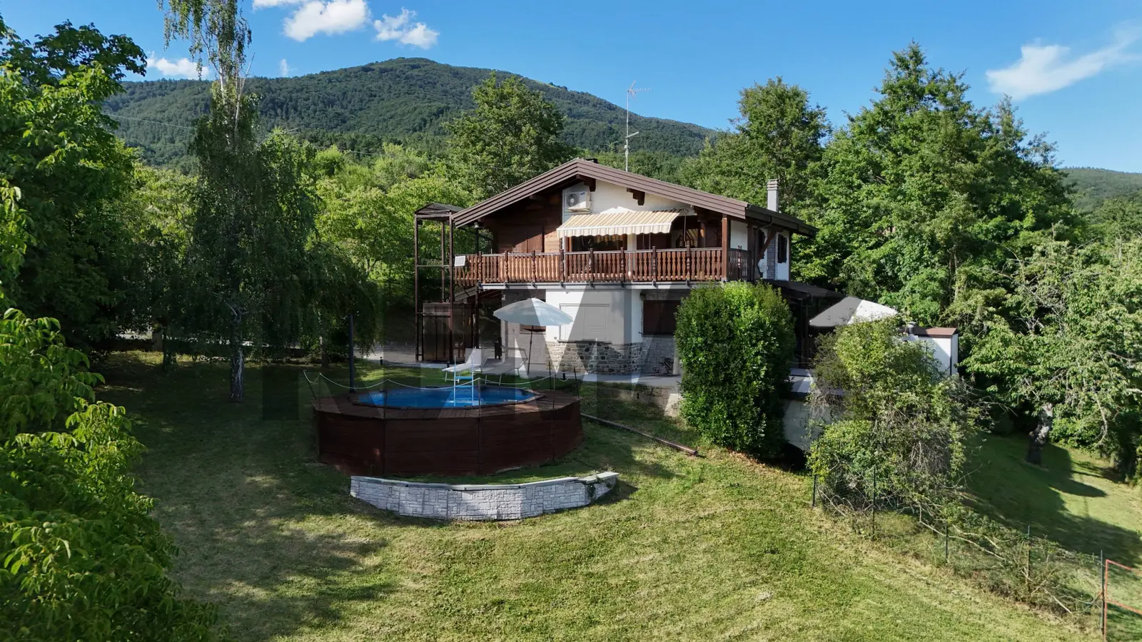 Casa Indipendente in Vendita a Bedonia